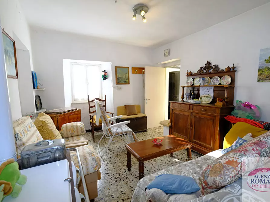 Immagine 16 di Rustico / casale in vendita  a Urbe