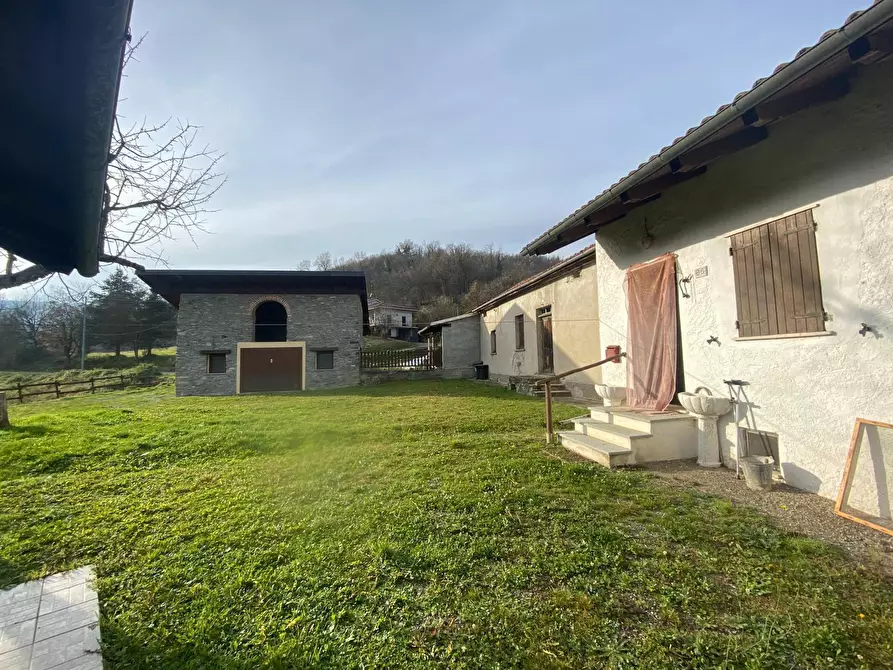 Immagine 11 di Rustico / casale in vendita  in Strada Galli 88 a Ponzone