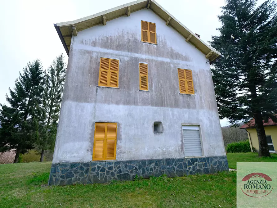 Immagine 4 di Rustico / casale in vendita  a Urbe