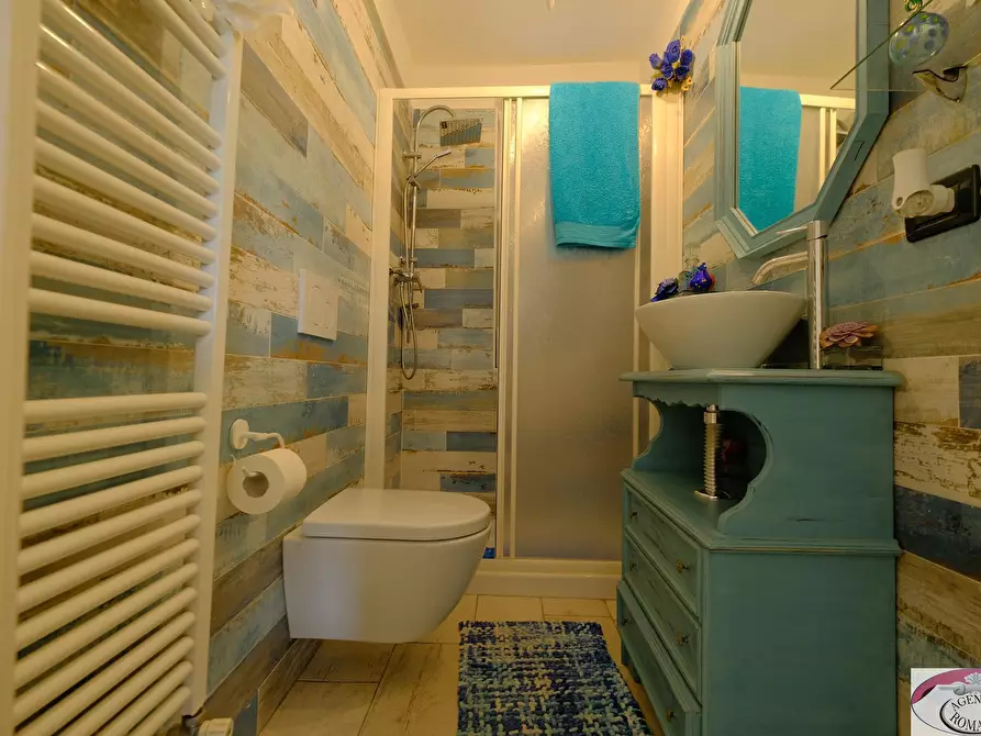 Immagine 36 di Villa in vendita  in Battaglia 56 a Mioglia