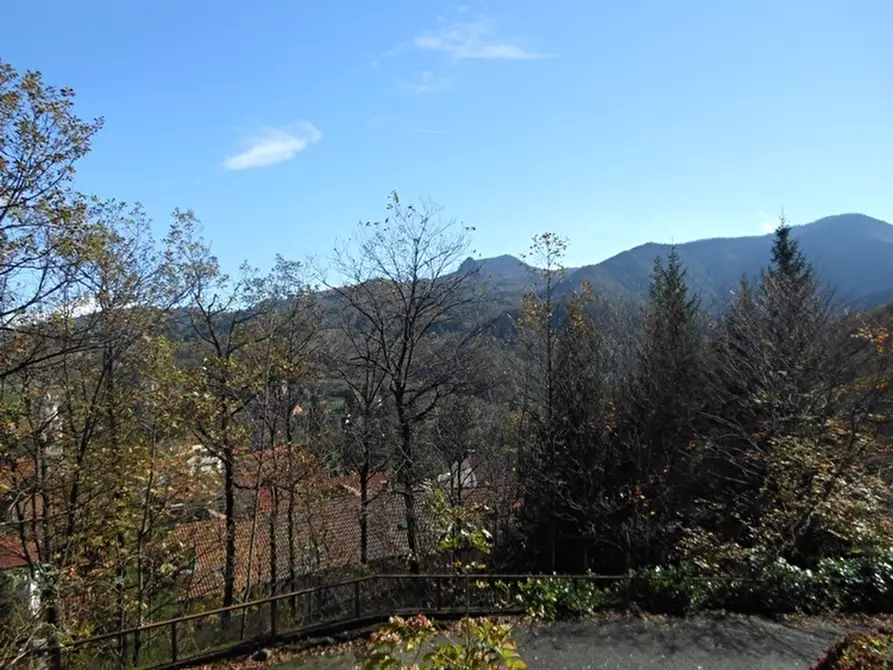 Immagine 28 di Appartamento in vendita  a Urbe