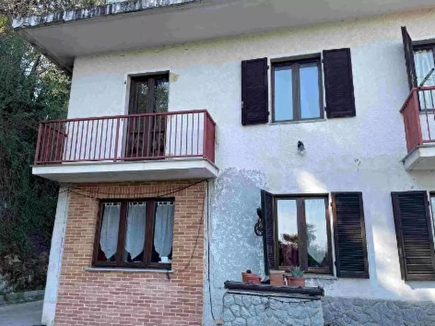 Immagine 1 di Villetta a schiera in vendita  in Strada Maestra 58 a Marentino