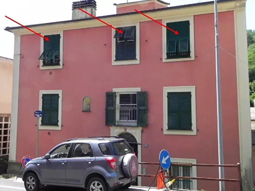 Immagine 1 di Pentalocale in vendita  in Via Vittorio Veneto 22 a Borzonasca