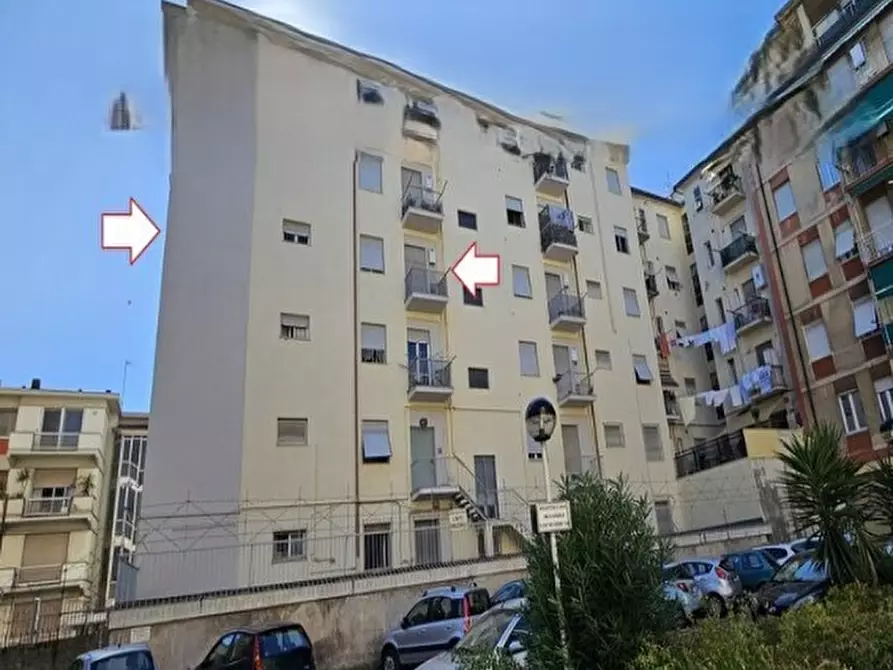 Immagine 5 di Pentalocale in vendita  in Via Ugo Foscolo 128/7 a La Spezia