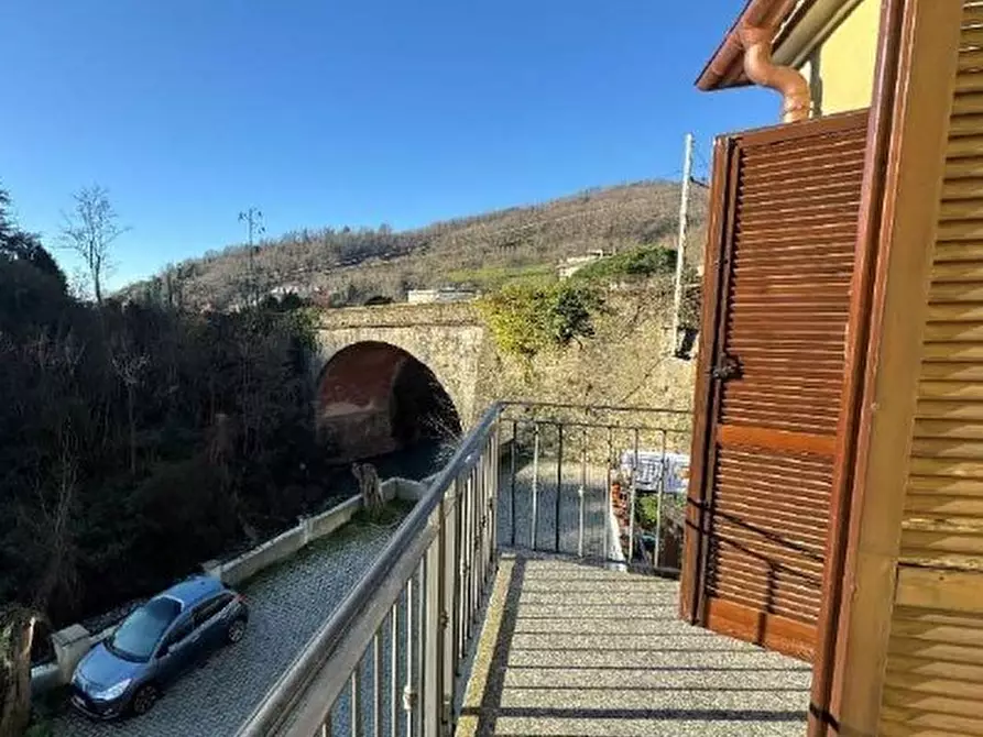 Immagine 1 di Quadrilocale in vendita  in Via Papa Giovanni XXIII 4 a Mignanego