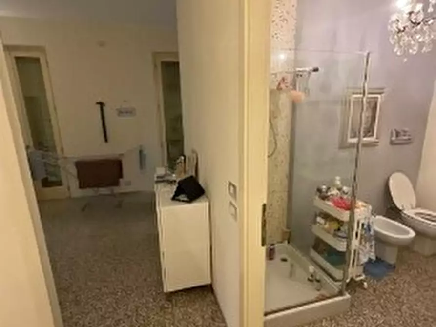 Immagine 5 di Quadrilocale in vendita  in Via Carlo Noè 34 a Valenza