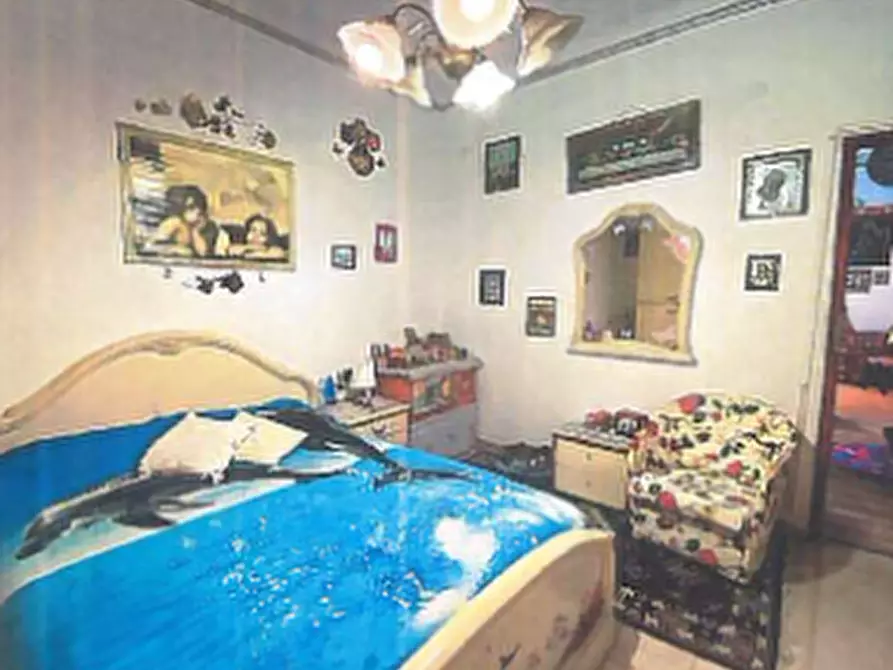 Immagine 5 di Pentalocale in vendita  in Via Adamo Centurione 3 a Genova