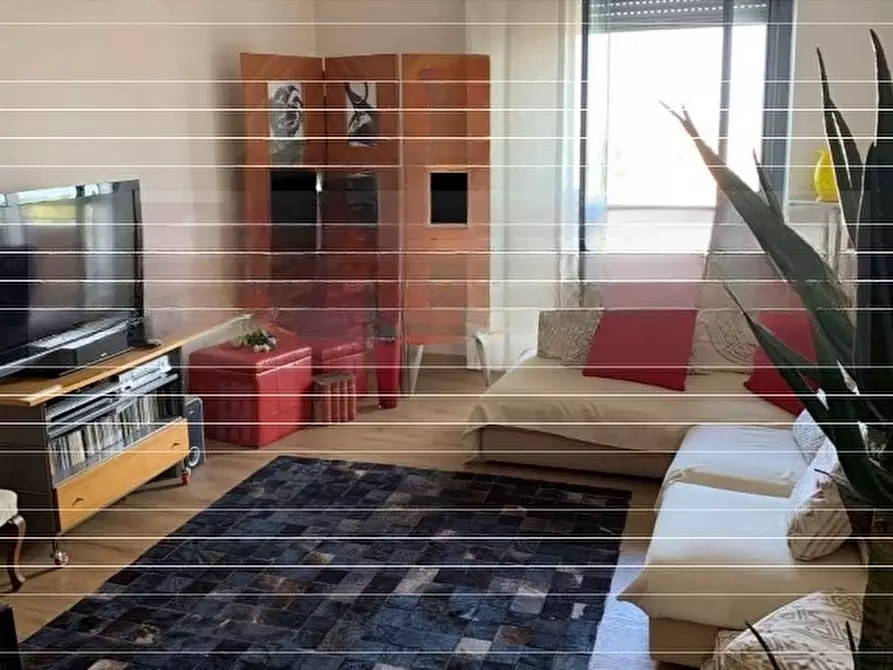 Immagine 5 di Quadrilocale in vendita  in Piazza Papa Giovanni XXIII 8 a Grugliasco