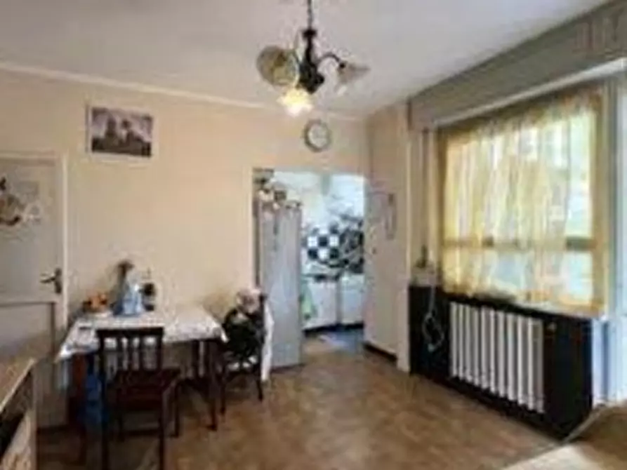 Immagine 3 di Quadrilocale in vendita  in Via Parenzo 99 a Torino