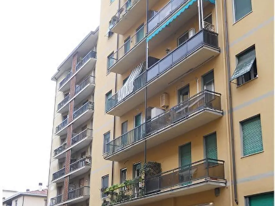 Immagine 1 di Trilocale in vendita  in Via Valdichiana 81 a Firenze