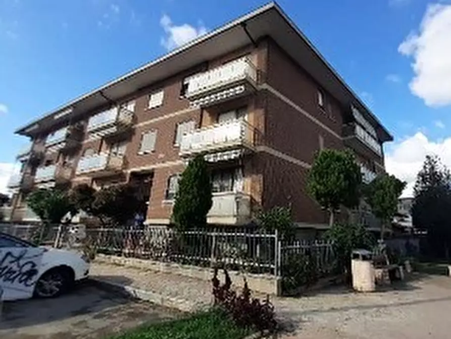 Immagine 1 di Pentalocale in vendita  in Via Principe Amedeo 26 a Santena