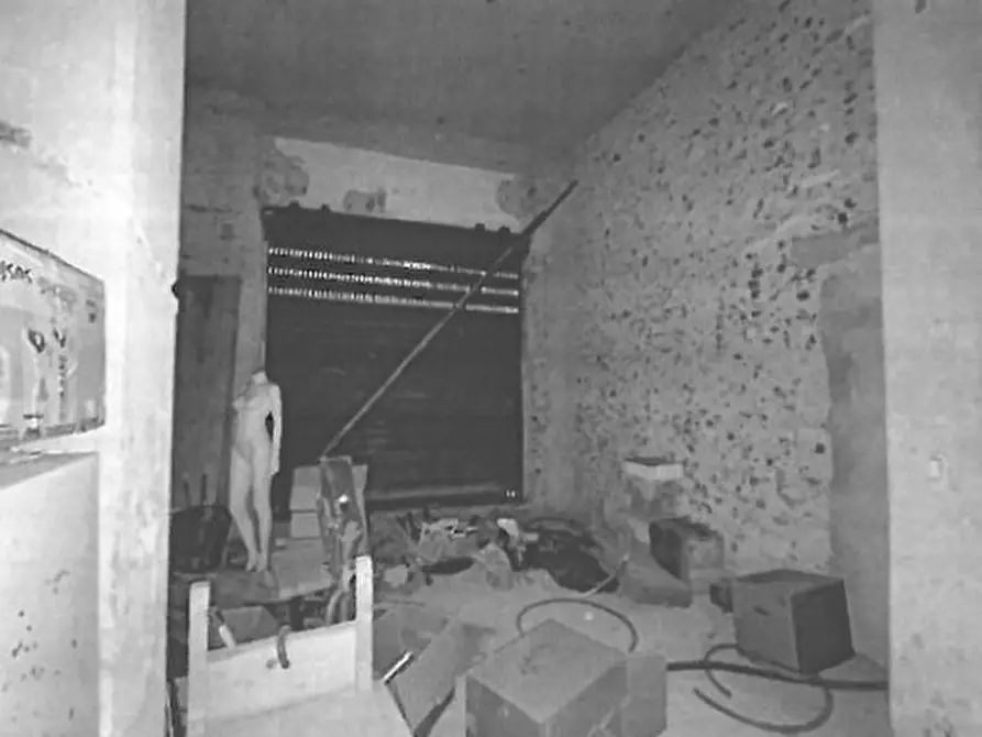 Immagine 5 di Locale commerciale in vendita  in Via Daniele Manin 36 a La Spezia