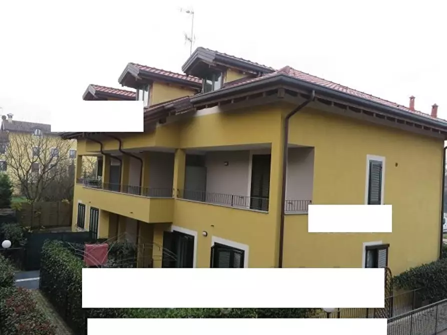 Immagine 1 di Trilocale in vendita  in Via Cosio 10 a Castelletto Sopra Ticino