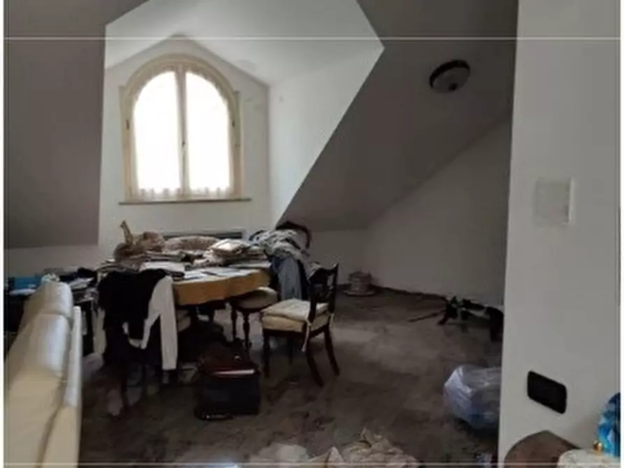 Immagine 5 di Pentalocale in vendita  in Corso Cavour 64 a Acqui Terme