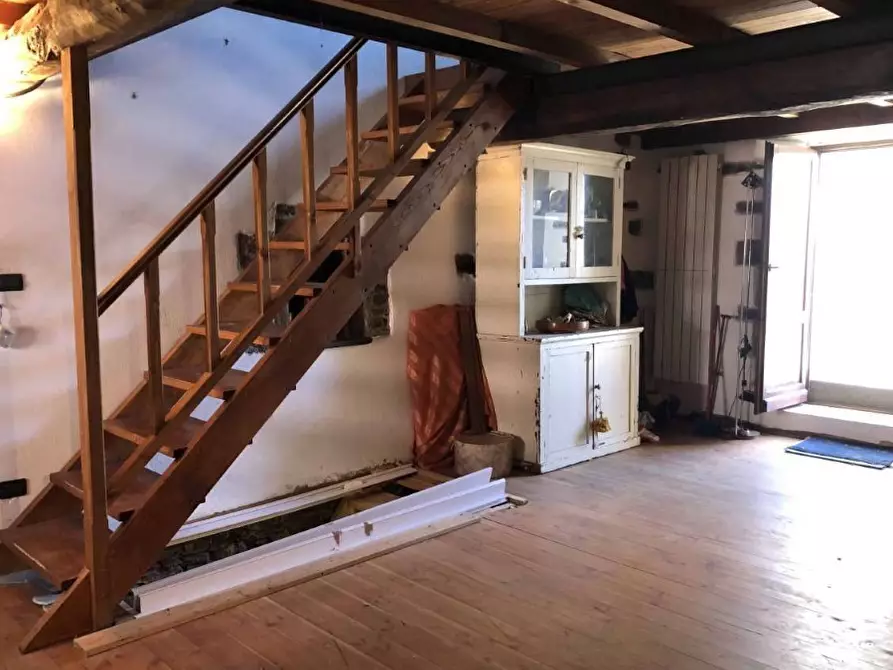 Immagine 7 di Villetta a schiera in vendita  in Frazione Vallebuona 7 a Lumarzo