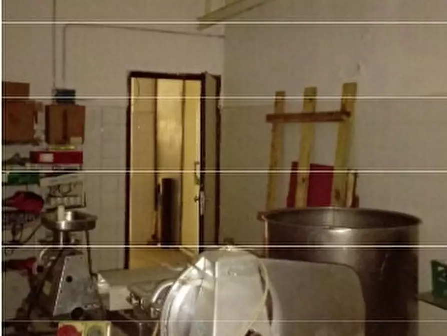 Immagine 3 di Attività artigianale in vendita  in Via Battista Trucco R a Campomorone