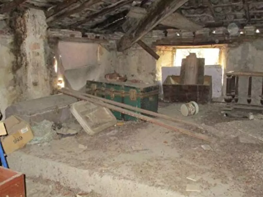 Immagine 6 di Porzione di casa in vendita  in Piazza Principe Doria 7 a Garbagna