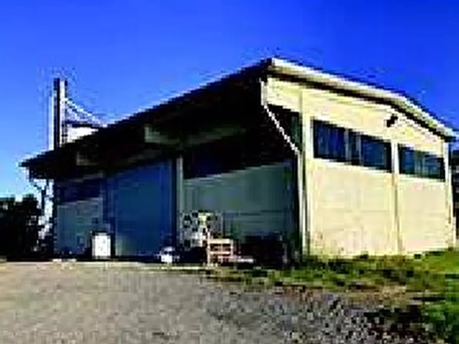 Immagine 1 di Attività artigianale in vendita  in Cascina Bricco snc a Quattordio