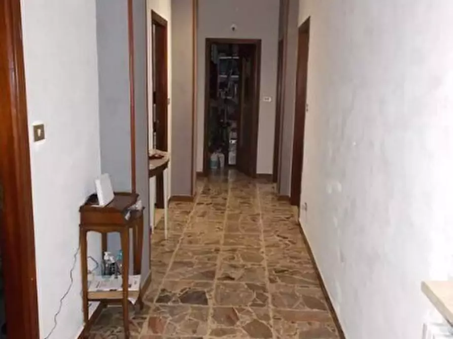 Immagine 3 di Pentalocale in vendita  in Via Moriondo 54 a Acqui Terme