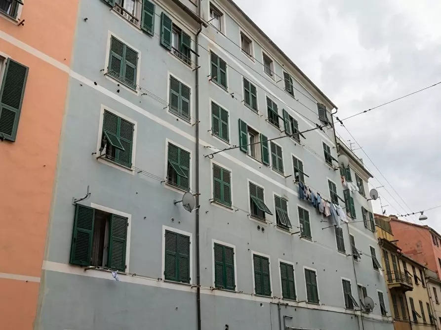 Immagine 1 di Trilocale in vendita  in Via Celesia 63 a Genova