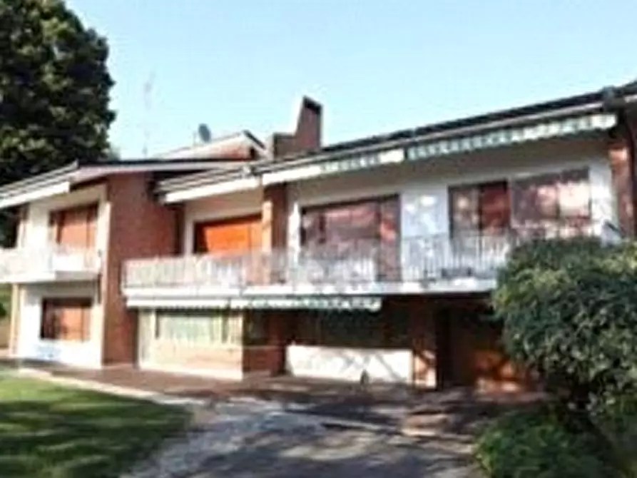Immagine 1 di Villa in vendita  in Strada Val San Martino Superiore 390 a Torino