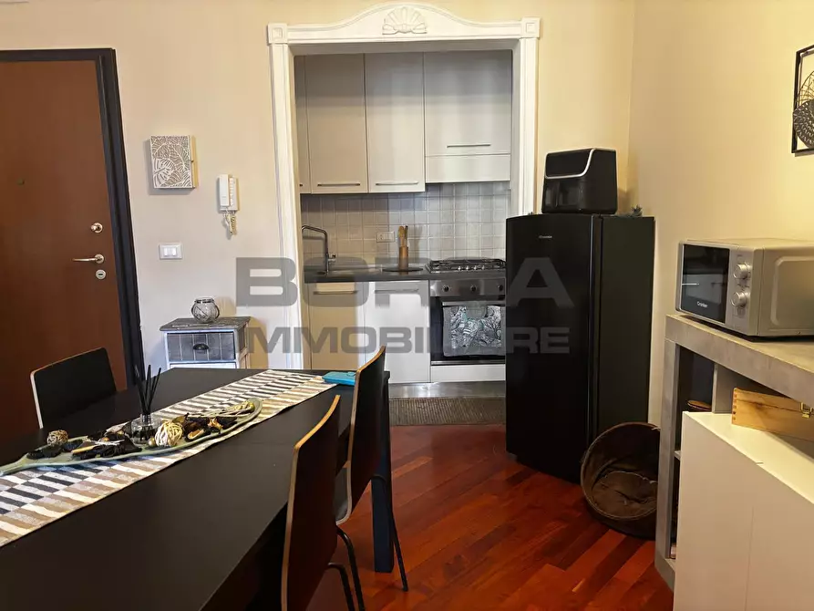 Immagine 28 di Trilocale in vendita  in Viale Giosuè Carducci 47 a Livorno