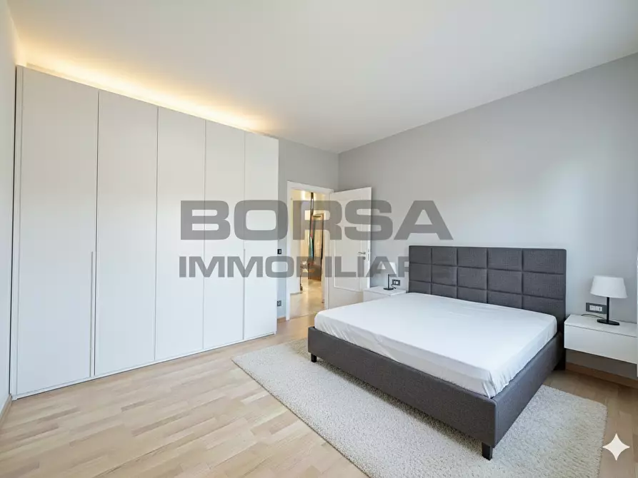 Immagine 34 di Pentalocale in vendita  in Via degli Scarronzoni 5 a Livorno