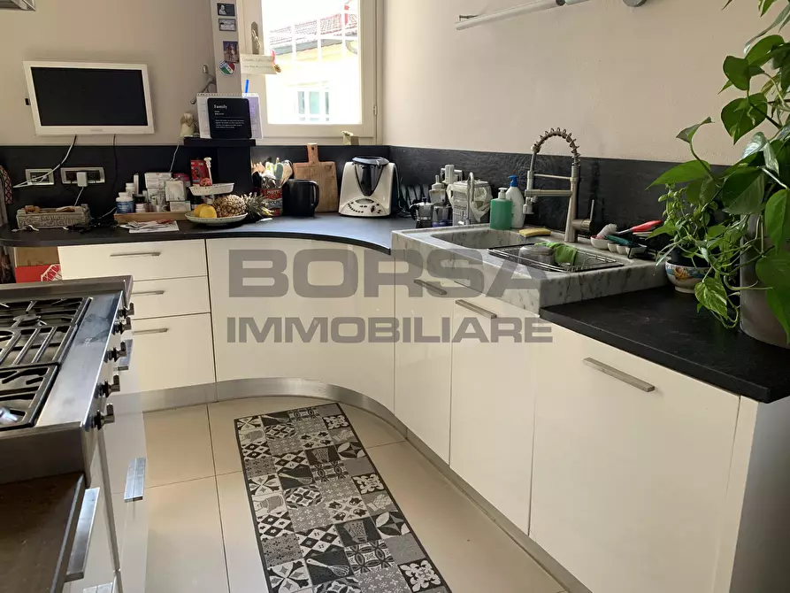 Immagine 32 di Villa in vendita  in Via della chiesa 10 a Cascina