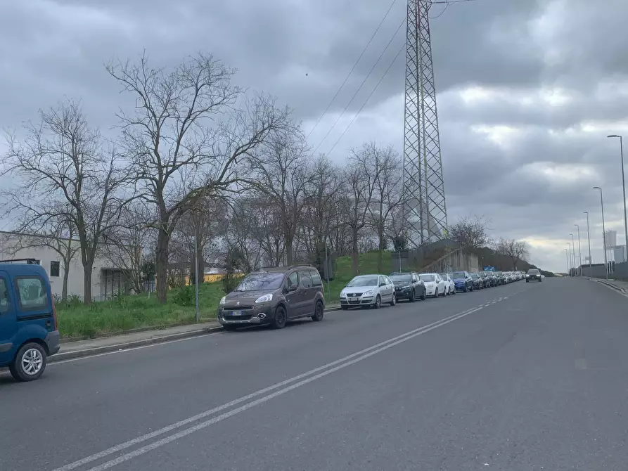Immagine 25 di Capannone industriale in vendita  in Via Dell'artigianato 300 a Livorno