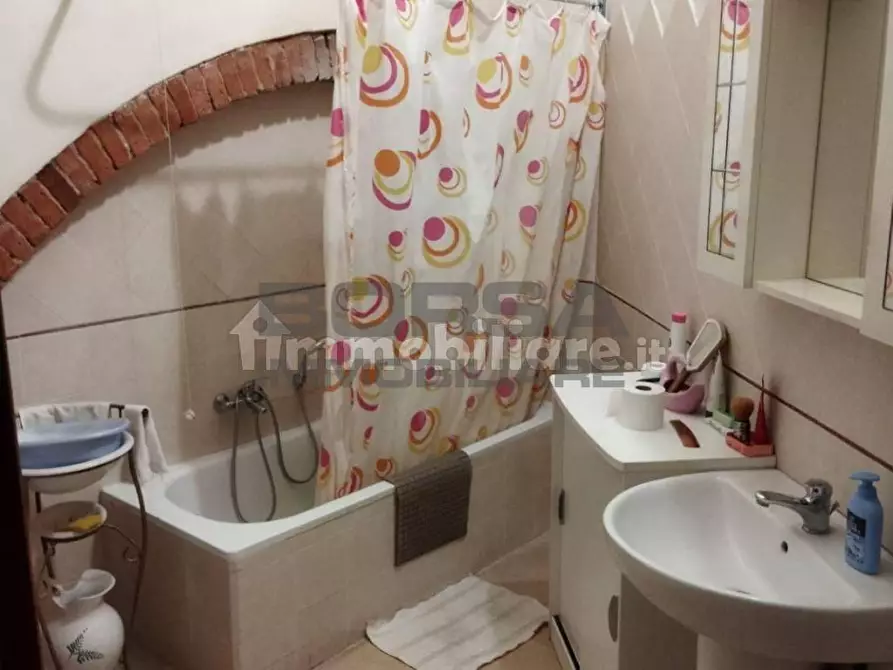 Immagine 8 di Quadrilocale in vendita  in Via Medaglie d'Oro della Resistenza 5a a Collesalvetti