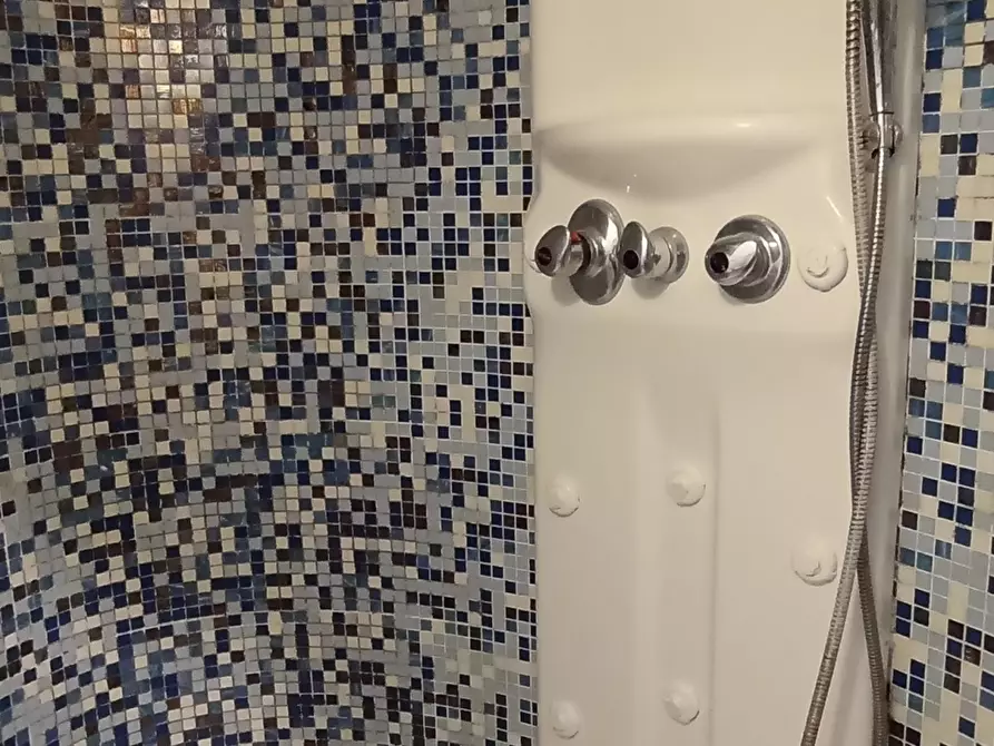 Immagine 16 di Casa indipendente in vendita  a Chiaramonte Gulfi