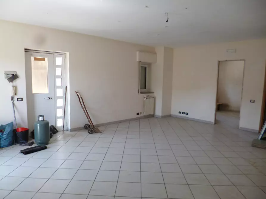 Immagine 4 di Ufficio in affitto  a Ragusa