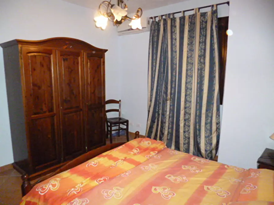 Immagine 9 di Bilocale in affitto  a Ragusa