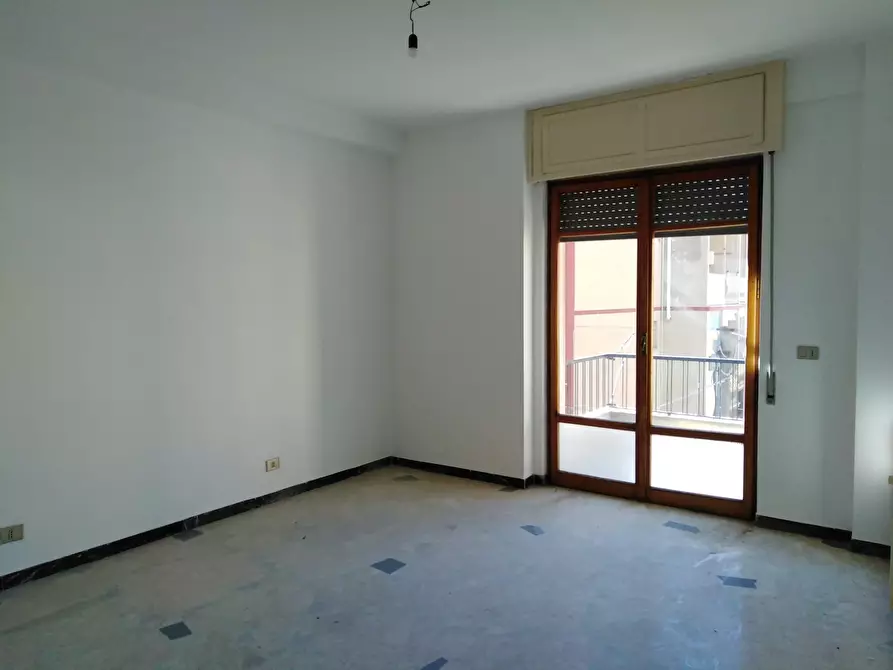 Immagine 5 di Ufficio in affitto  a Ragusa