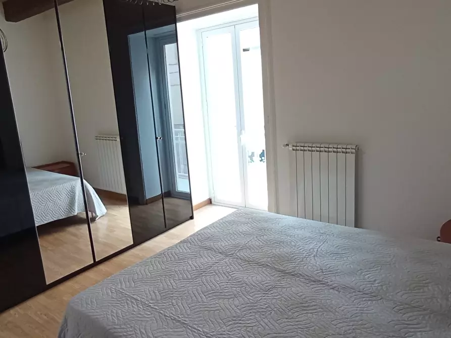 Immagine 8 di Quadrilocale in affitto  a Ragusa