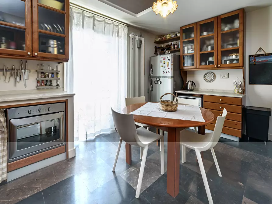 Immagine 8 di Casa indipendente in vendita  a Ragusa