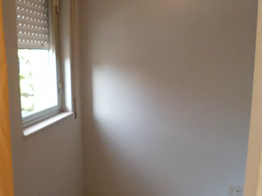 Immagine 14 di Pentalocale in vendita  a Ragusa