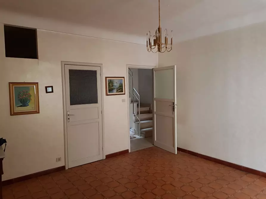 Immagine 6 di Casa indipendente in vendita  a Ragusa