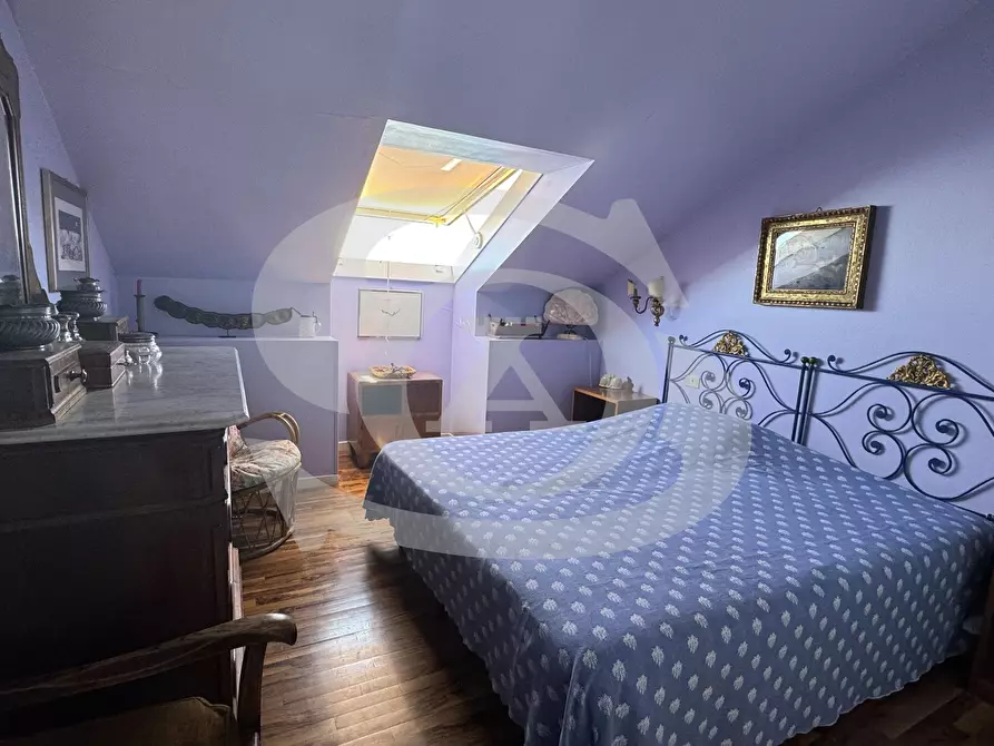 Immagine 20 di Quadrilocale in vendita  in Via Cavour 46 a Ospedaletti