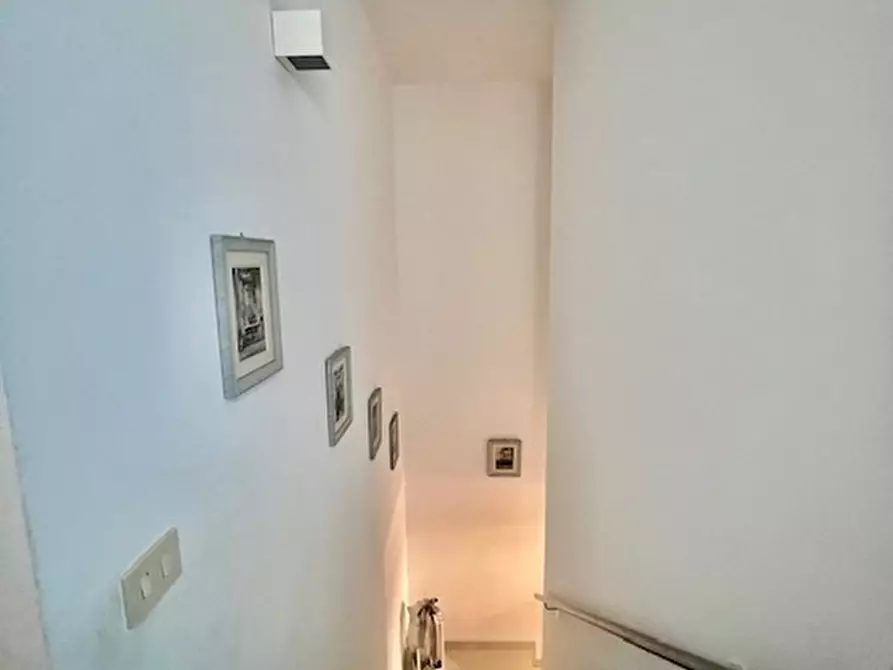 Immagine 29 di Trilocale in vendita  a Cesena