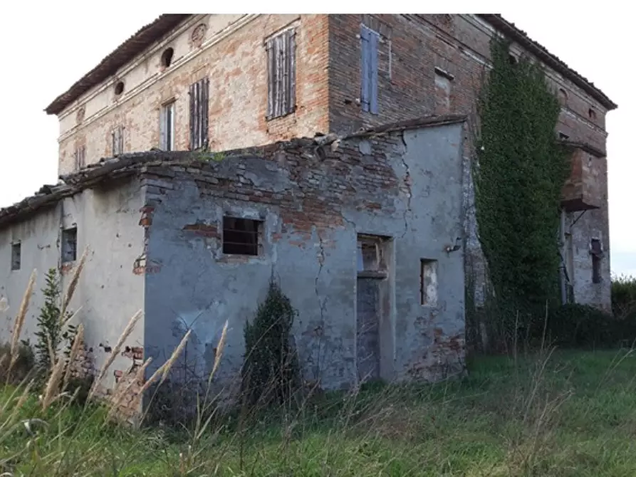 Immagine 1 di Rustico / casale in vendita  a Cesena