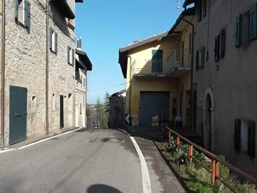 Immagine 2 di Monolocale in vendita  in Via della Guarda 10 a Loiano