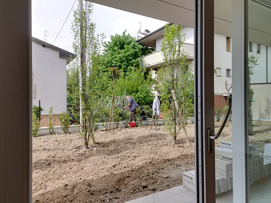 Immagine 7 di Quadrilocale in vendita  in Via L. C. Farini 291 a Cesena