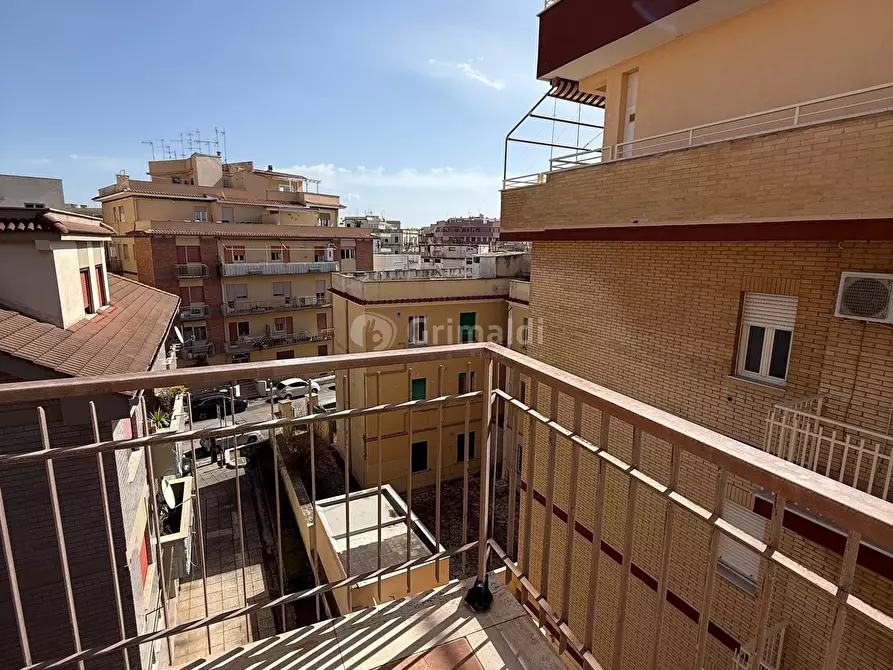 Immagine 26 di Trilocale in vendita  in Via Francesco Breschi 23 a Anzio