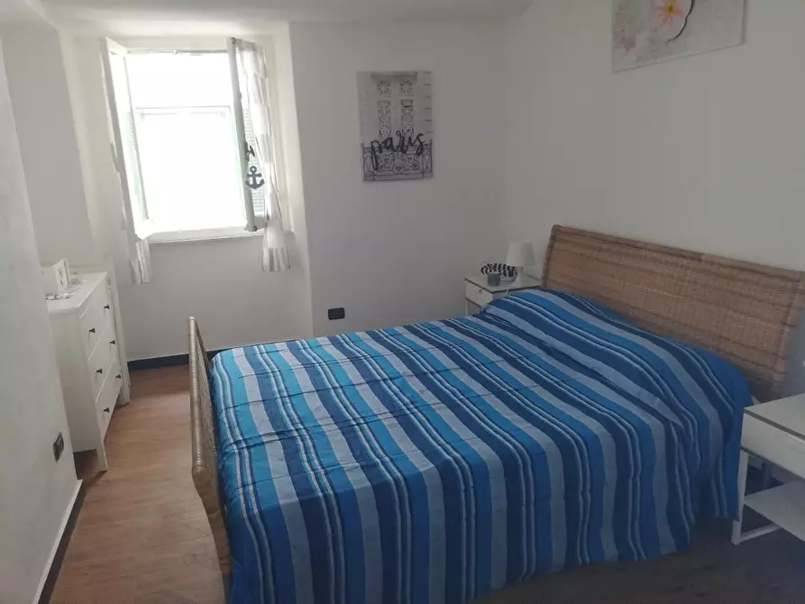 Immagine 14 di Bilocale in vendita  in Via Giuseppe Garibaldi 32 a Sestri Levante
