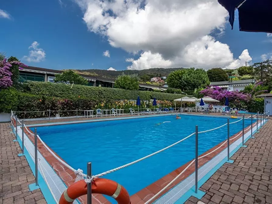 Immagine 24 di Trilocale in vendita  in Via Olanda 159 a Sestri Levante