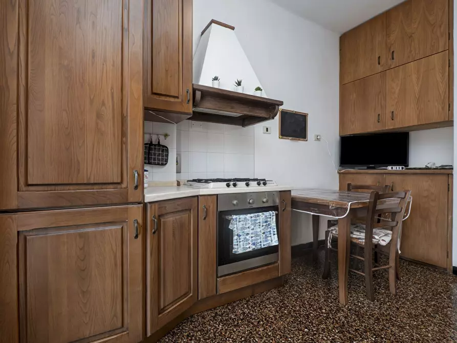 Immagine 9 di Appartamento in vendita  in Via Piacenza 2 a Sestri Levante