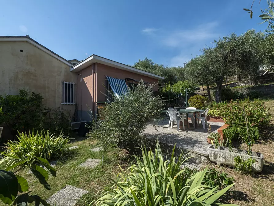 Immagine 15 di Casa indipendente in vendita  in Via Tedisio 133 a Lavagna