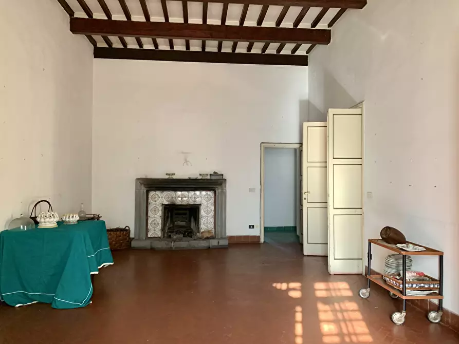 Immagine 14 di Villa in vendita  in Stagno a Collesalvetti