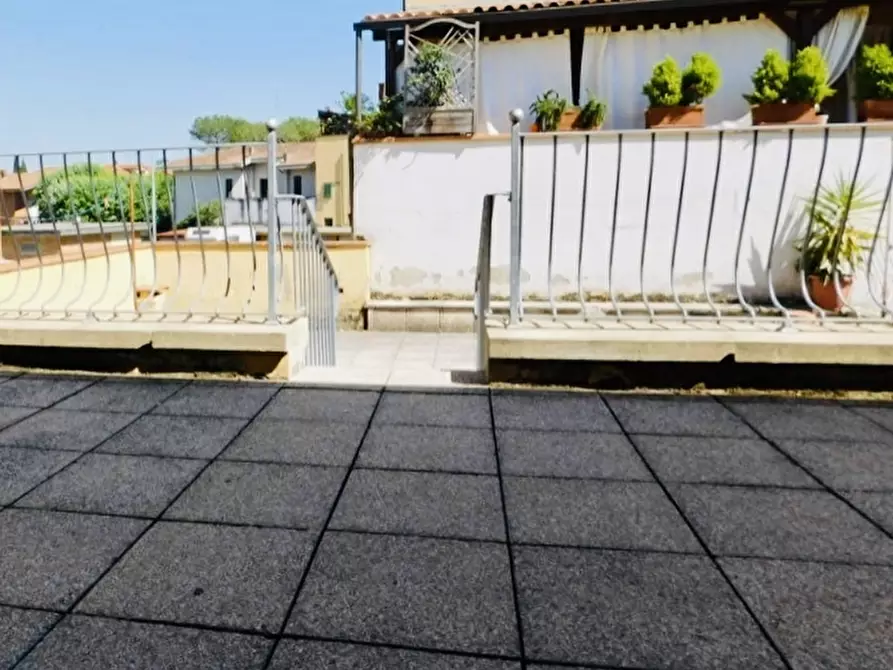 Immagine 14 di Villa in vendita  in SATA CROCE SULL'ARNO a Pisa